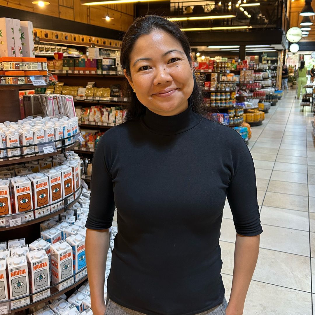 Leila Okumura – Local.e
